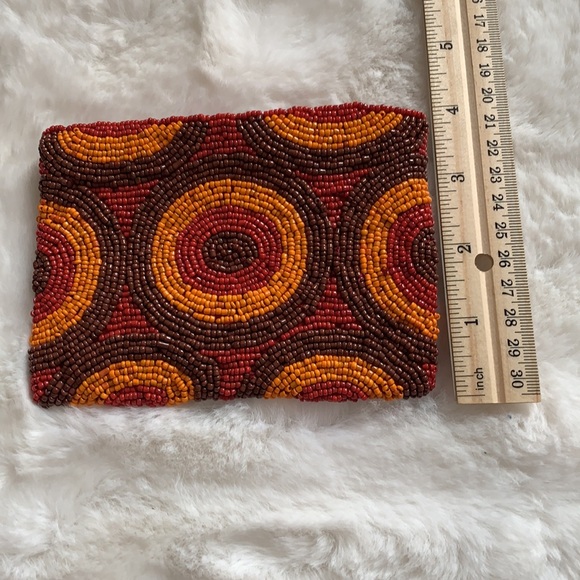 Beaded pouch - Picture 7 of 7